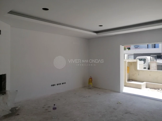 Moradia T3 para Venda em Fernao Ferro Foto 4