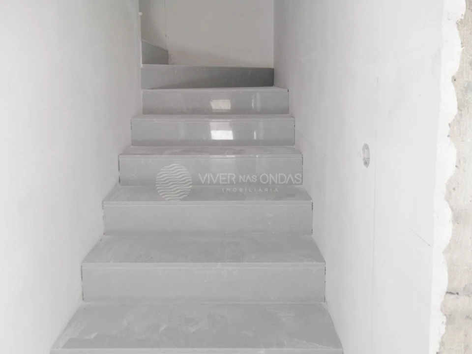 Moradia T3 para Venda em Fernao Ferro Foto 10