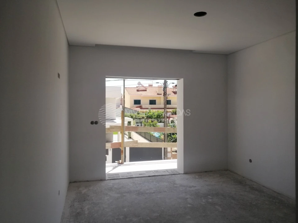 Moradia T3 para Venda em Fernao Ferro Foto 14