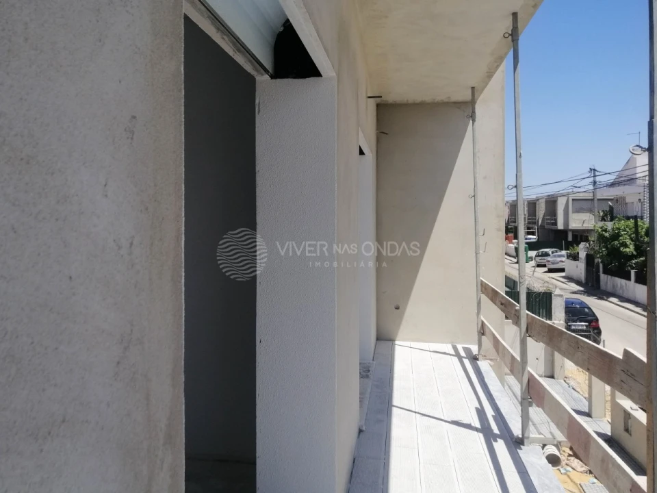 Moradia T3 para Venda em Fernao Ferro Foto 15