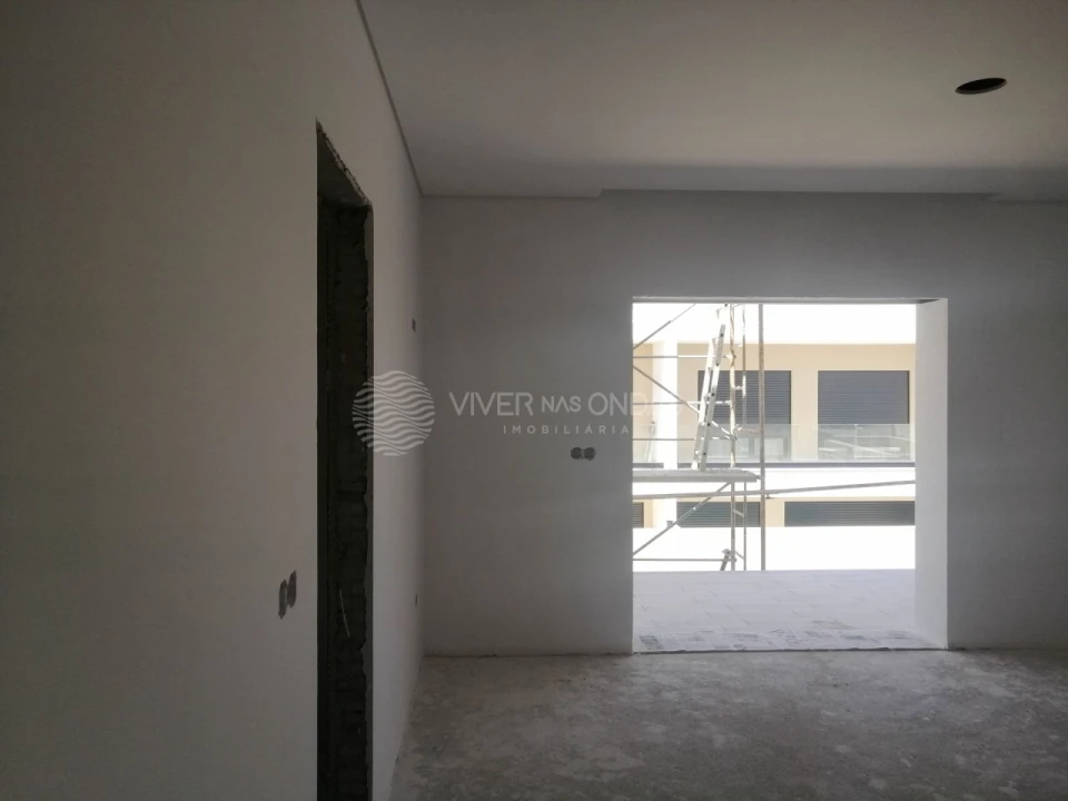 Moradia T3 para Venda em Fernao Ferro Foto 13