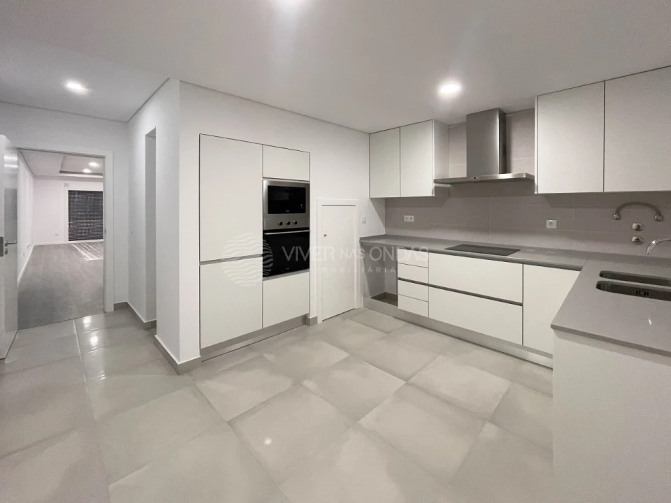 Moradia T3 para Venda em Fernao Ferro Foto 9