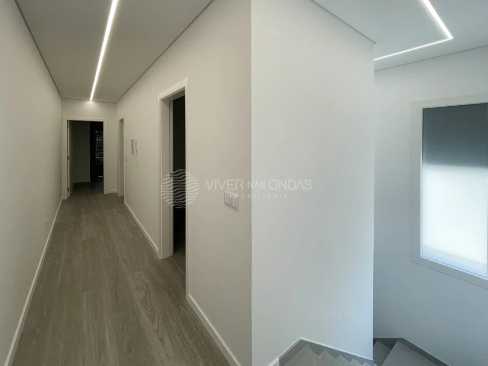 Moradia T3 para Venda em Fernao Ferro Foto 11