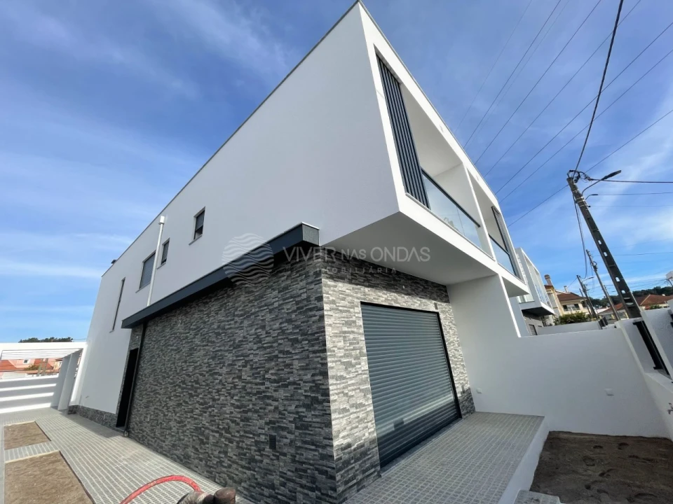 Moradia T3 para Venda em Fernao Ferro Foto 21