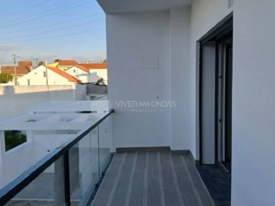 Moradia T3 para Venda em Fernao Ferro Foto 11