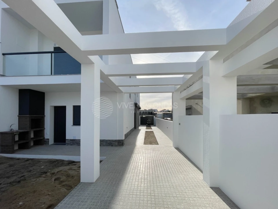 Moradia T3 para Venda em Fernao Ferro Foto 20