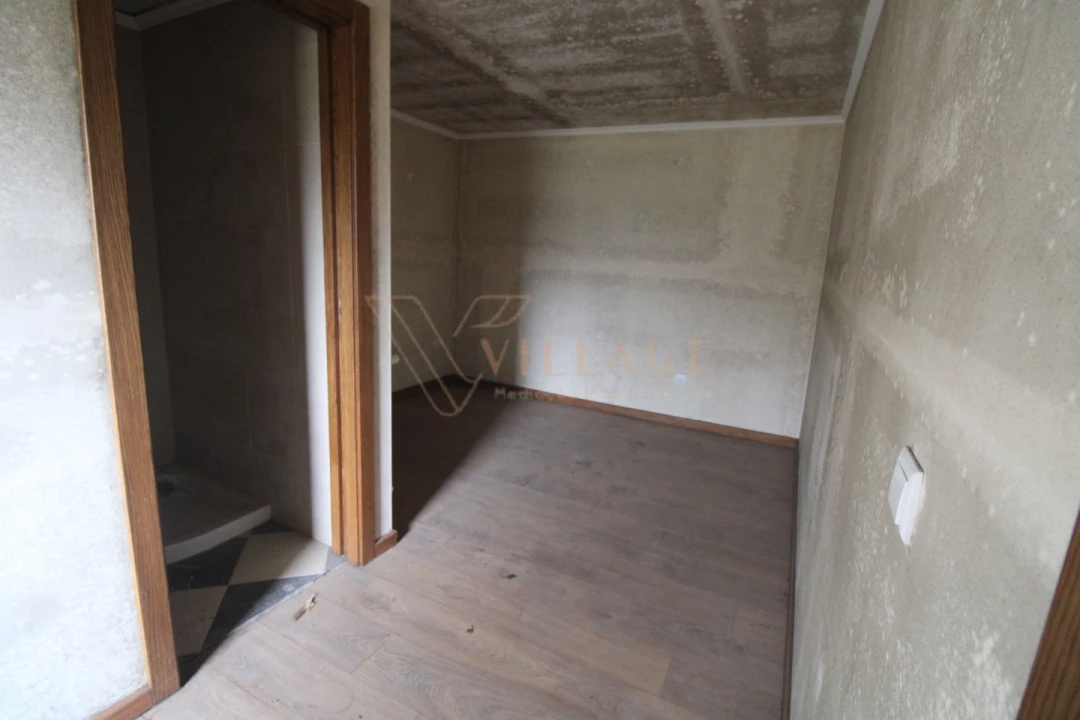 Moradia T4 para Venda em Covas Foto 17