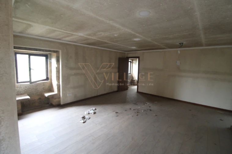 Moradia T4 para Venda em Covas Foto 15