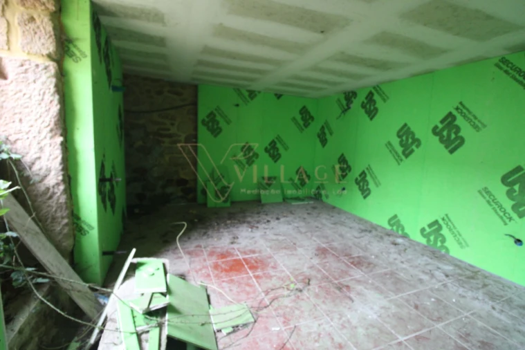 Moradia T4 para Venda em Covas Foto 20