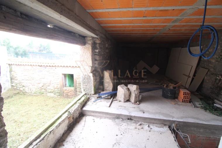 Moradia T4 para Venda em Covas Foto 21