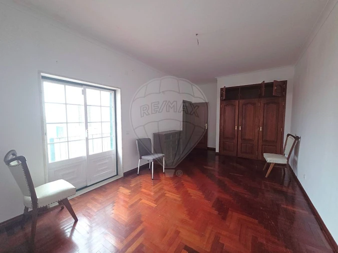 Moradia T5 para Arrendamento em Salvaterra de Magos e Foros de Salvaterra Foto 13