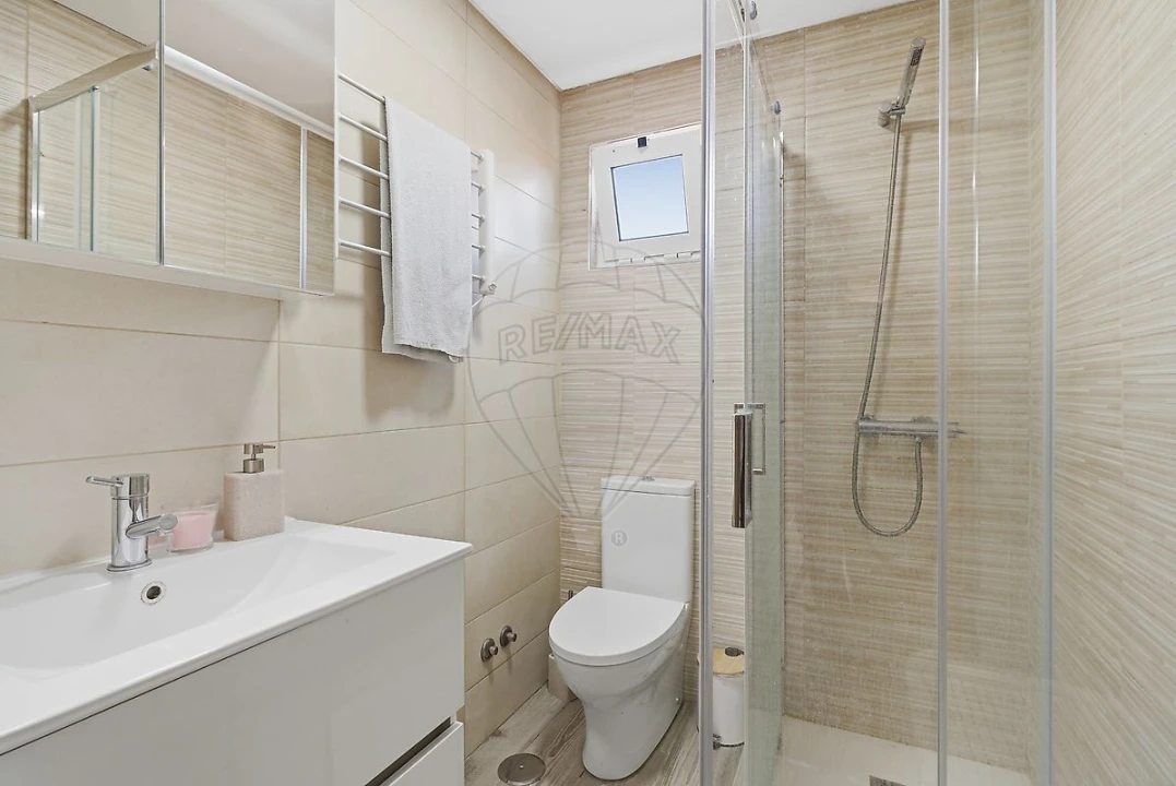 Moradia T3 para Venda em Abrigada e Cabanas de Torres Foto 14