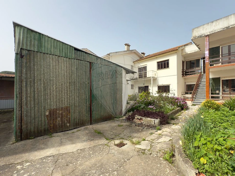 Moradia T4 para Venda em Lourinhã e Atalaia Foto 2