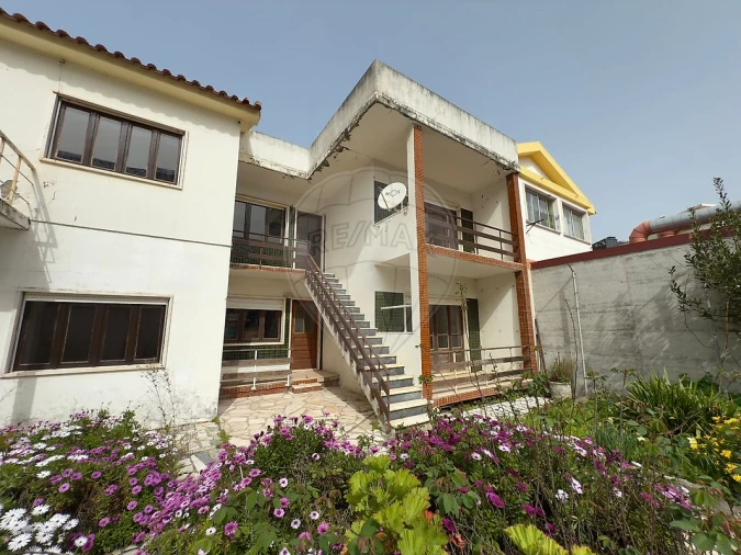 Moradia T5 para Venda em Lourinhã e Atalaia Foto 2