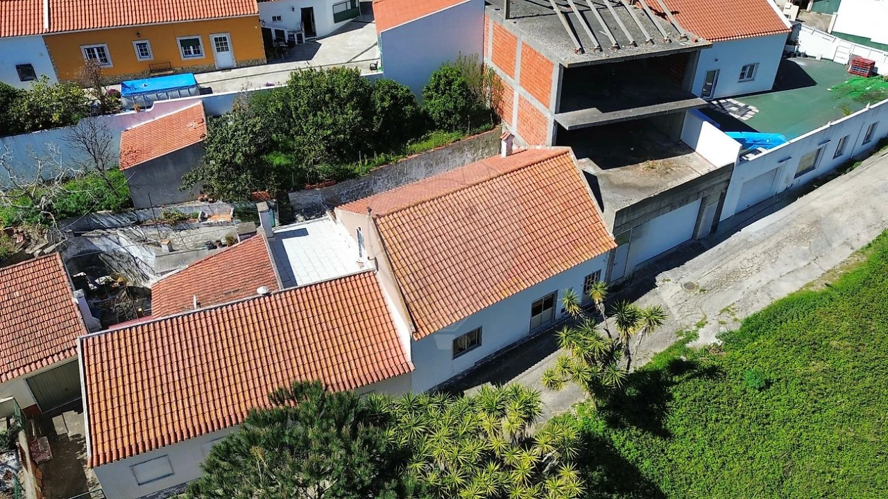 Moradia T3 para Venda em Santa Maria, São Pedro e Matacães Foto 1