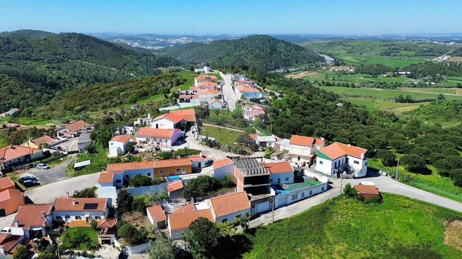 Moradia T3 para Venda em Santa Maria, São Pedro e Matacães Foto 2