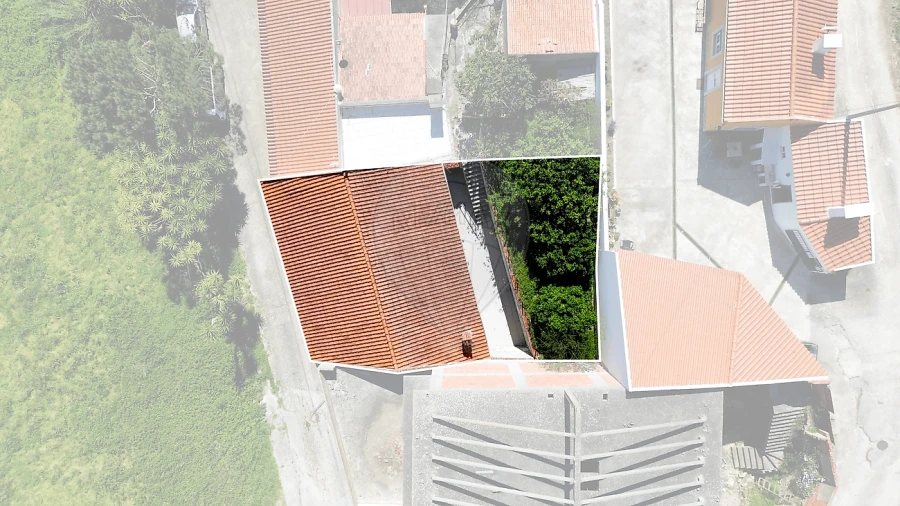 Moradia T3 para Venda em Santa Maria, São Pedro e Matacães Foto 6