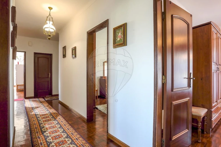 Moradia T3 para Venda em Santa Catarina Foto 22