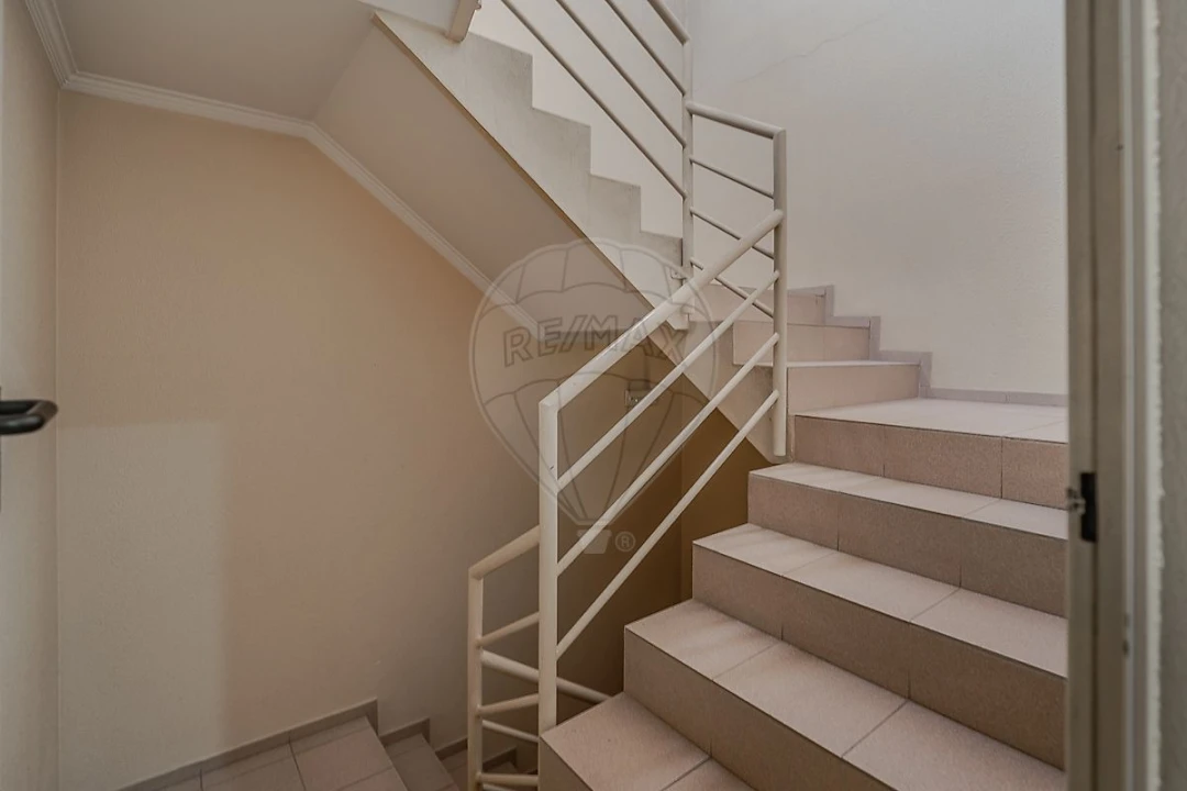 Apartamento T3 para Venda em Gandra Foto 7