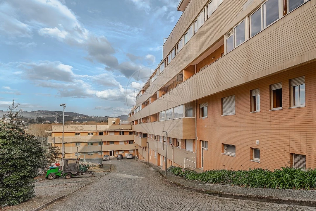 Apartamento T3 para Venda em Gandra Foto 3