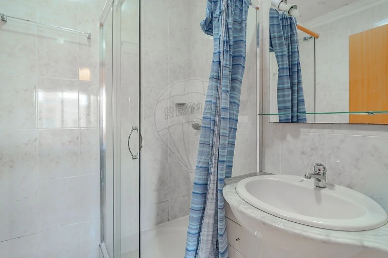 Apartamento T3 para Venda em Gandra Foto 21