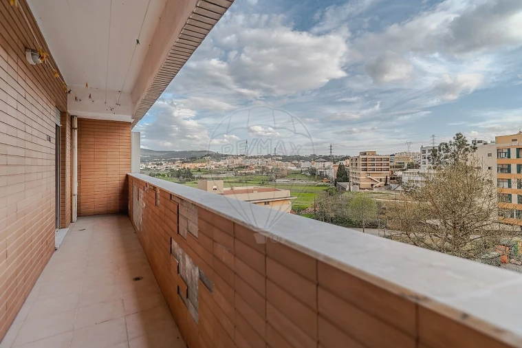 Apartamento T3 para Venda em Gandra Foto 17