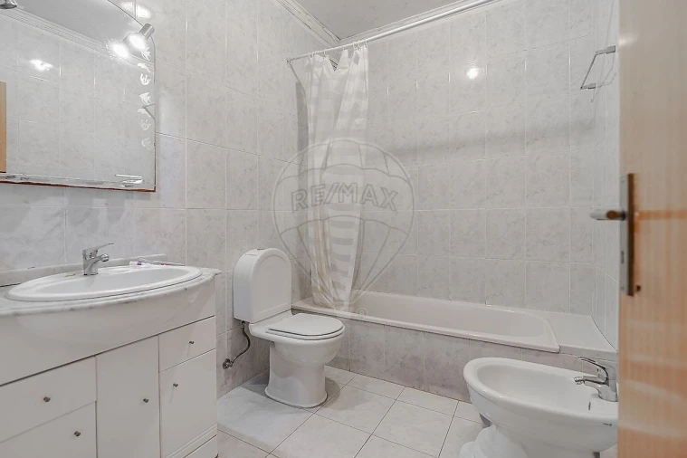 Apartamento T3 para Venda em Gandra Foto 23