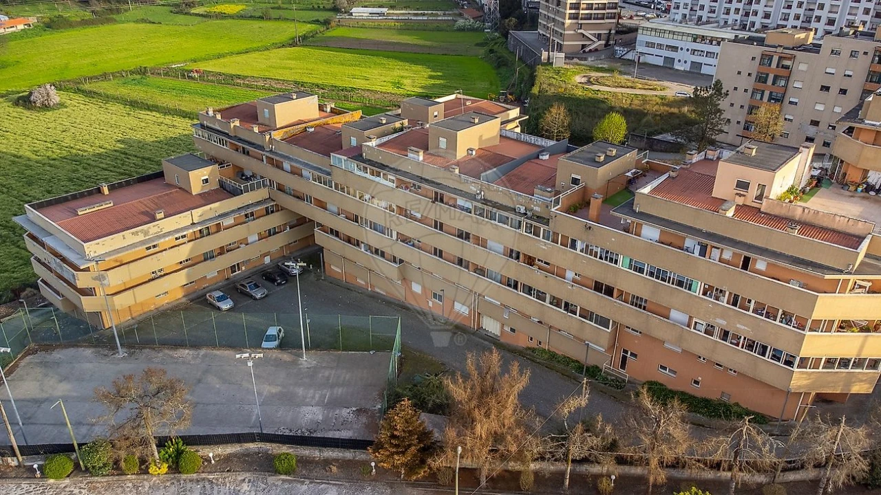 Apartamento T3 para Venda em Gandra Foto 32