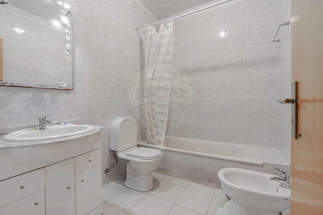 Apartamento T3 para Venda em Gandra Foto 23