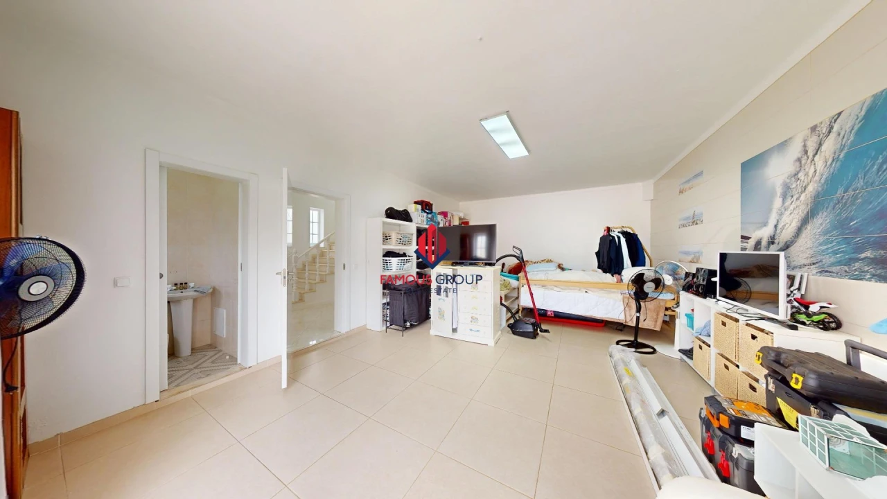 Moradia T4 para Venda em Lagoa e Carvoeiro Foto 28