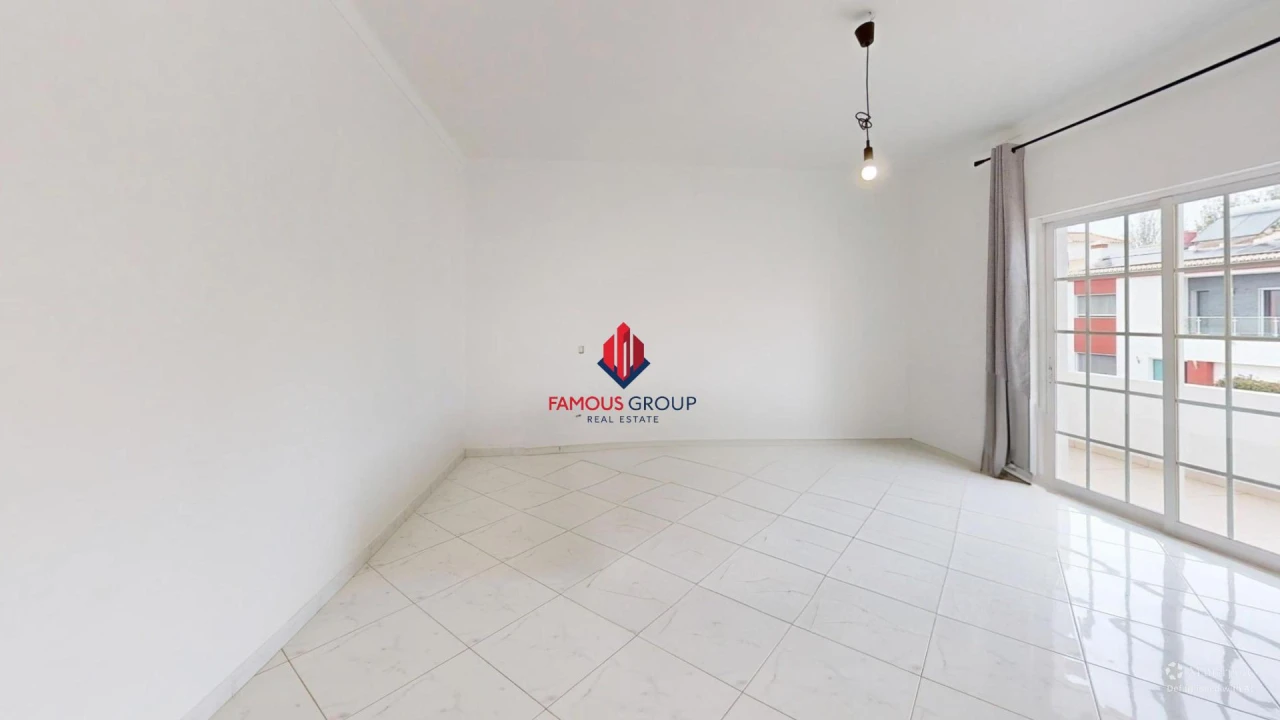 Moradia T4 para Venda em Lagoa e Carvoeiro Foto 41