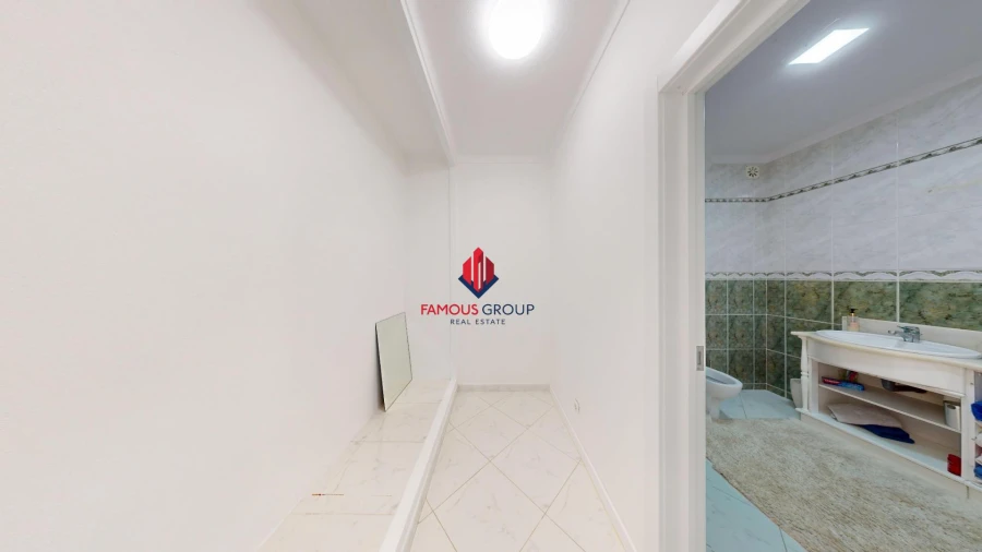 Moradia T4 para Venda em Lagoa e Carvoeiro Foto 46