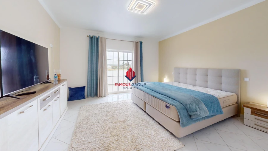 Moradia T4 para Venda em Lagoa e Carvoeiro Foto 50