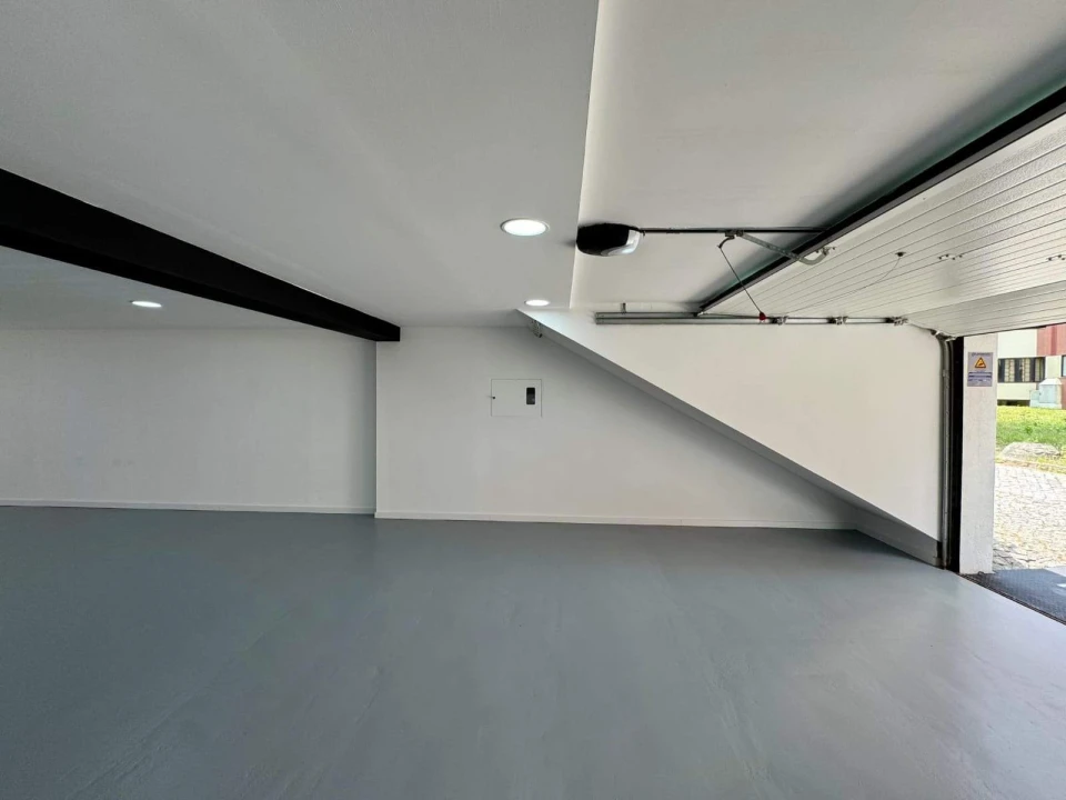 Armazém para Arrendamento em Braga (São José de São Lázaro e São João do Souto) Foto 23