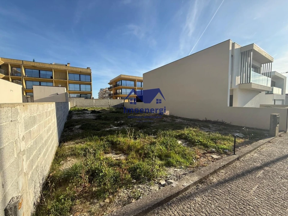 Terreno para Venda em Arvore Foto 3