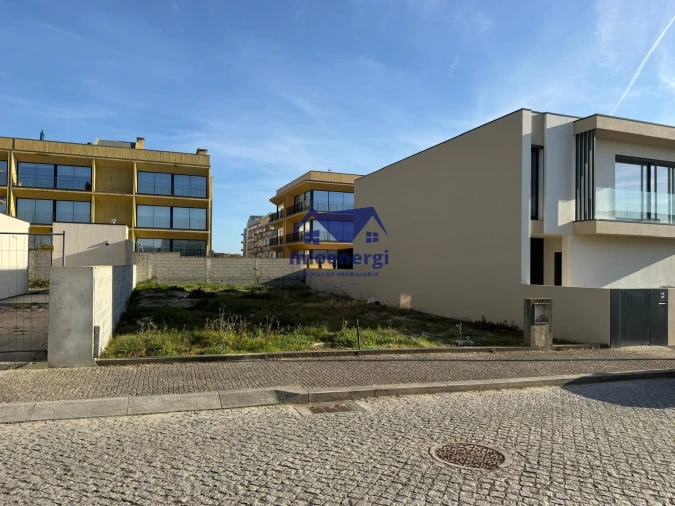 Terreno para Venda em Arvore Foto 2