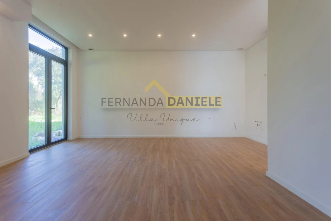 Moradia T4 para Venda em Póvoa de Varzim, Beiriz e Argivai Foto 9