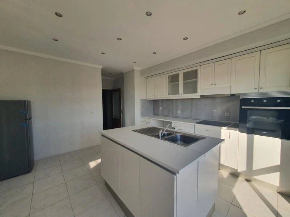 Apartamento T2 para Venda em Moreira Foto 9