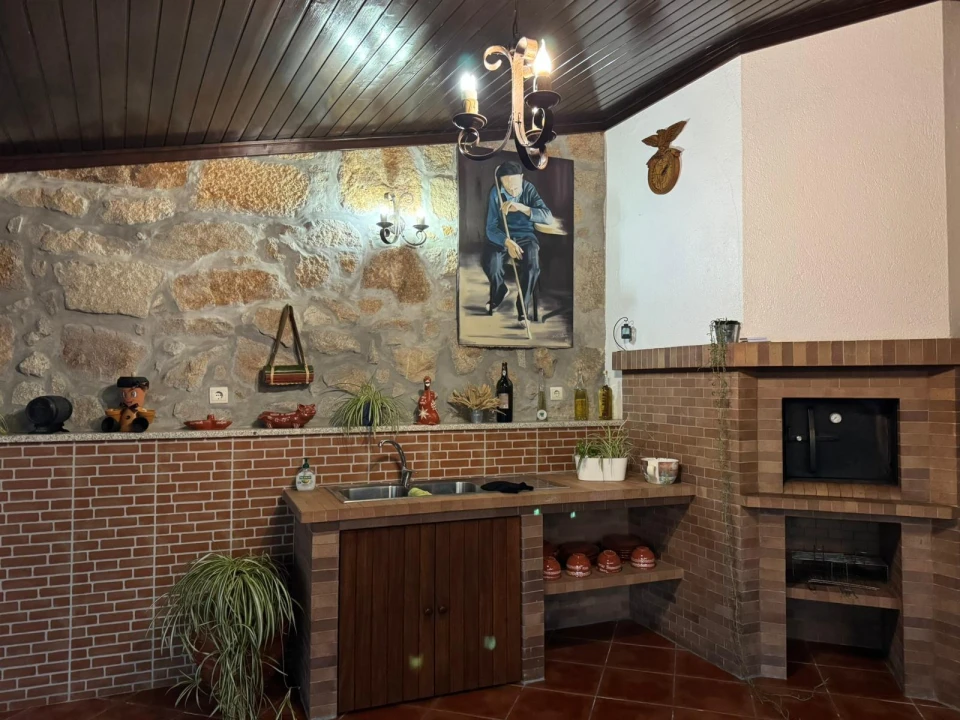 Moradia T3 para Venda em São Cipriano Foto 24