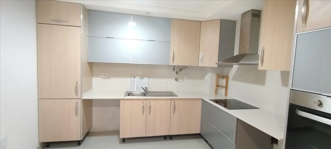 Apartamento T4 para Venda em Pinhal Novo Foto 5