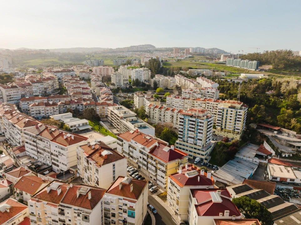 Apartamento T3 para Venda em Póvoa de Santo Adrião e Olival Basto Foto 21
