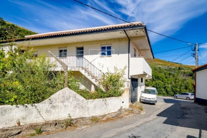 Moradia T5 para Venda em Sedielos