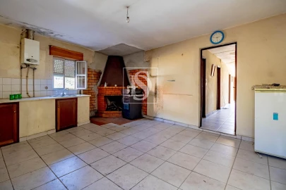 Moradia T5 para Venda em Sedielos