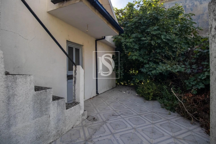 Moradia T5 para Venda em Sedielos Foto 6