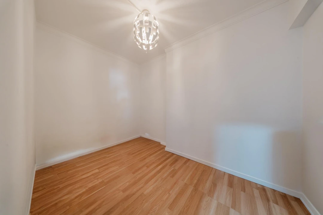 Apartamento T3 para Venda em Póvoa de Santo Adrião e Olival Basto Foto 7