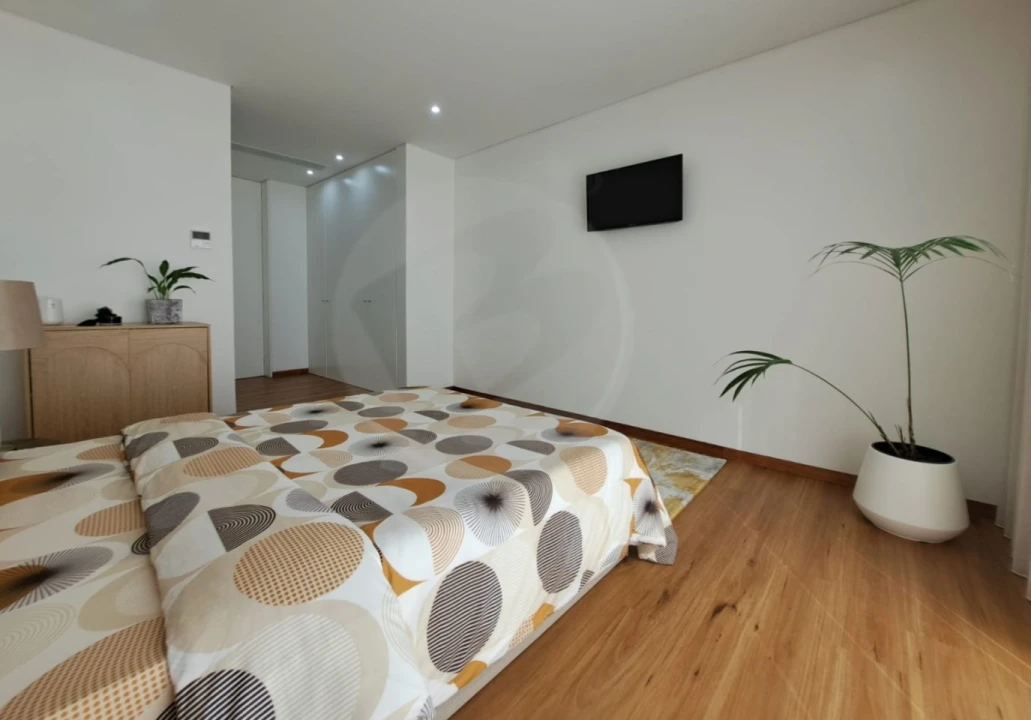 Moradia T4 para Venda em Aver-O-Mar, Amorim e Terroso Foto 18