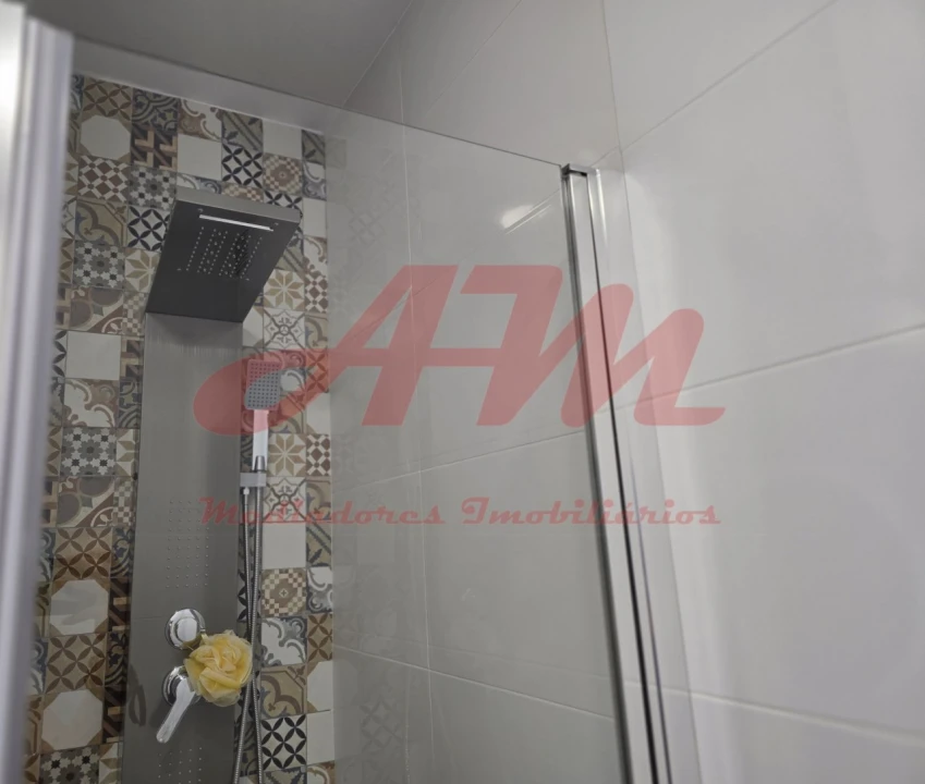 Apartamento T1 para Venda em Venteira Foto 17