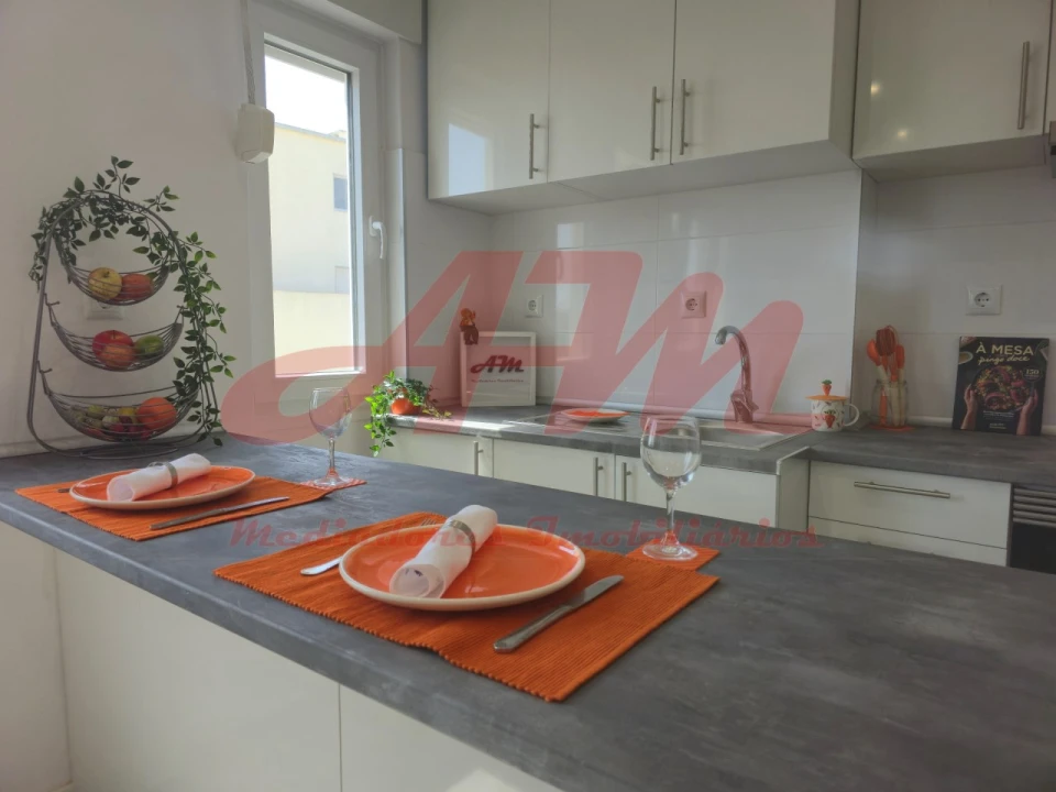 Apartamento T1 para Venda em Venteira Foto 12