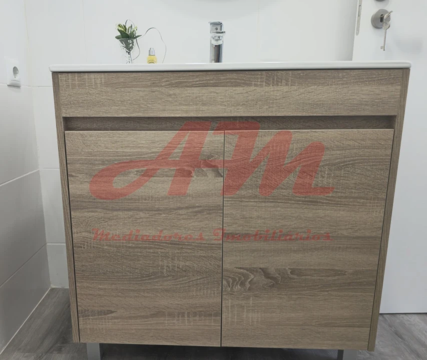 Apartamento T1 para Venda em Venteira Foto 18