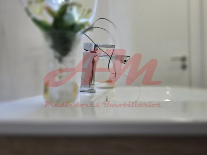 Apartamento T1 para Venda em Venteira Foto 15